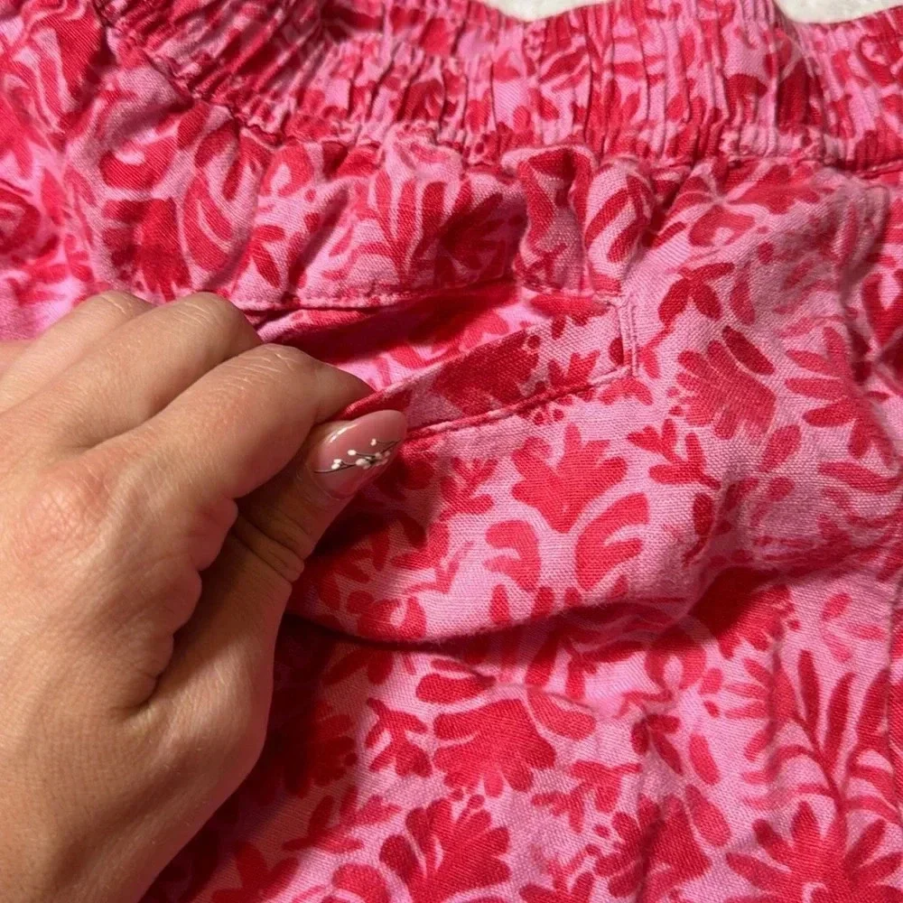 Vineyard Vines Linen Otomi Pull on Shorts with tassles! Palm pink color. - Picture 9 of 15